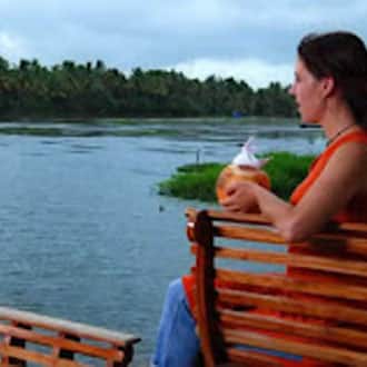 Southern Back Water House Boat, Kollam 4